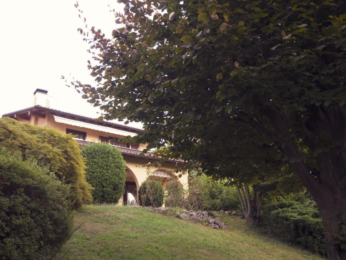 La Tua Villa Sul Lago - Casa Kollegger Luino Bagian luar foto