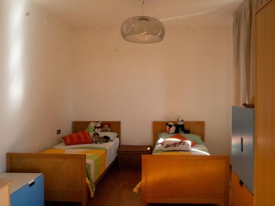 La Tua Villa Sul Lago - Casa Kollegger Luino Bagian luar foto