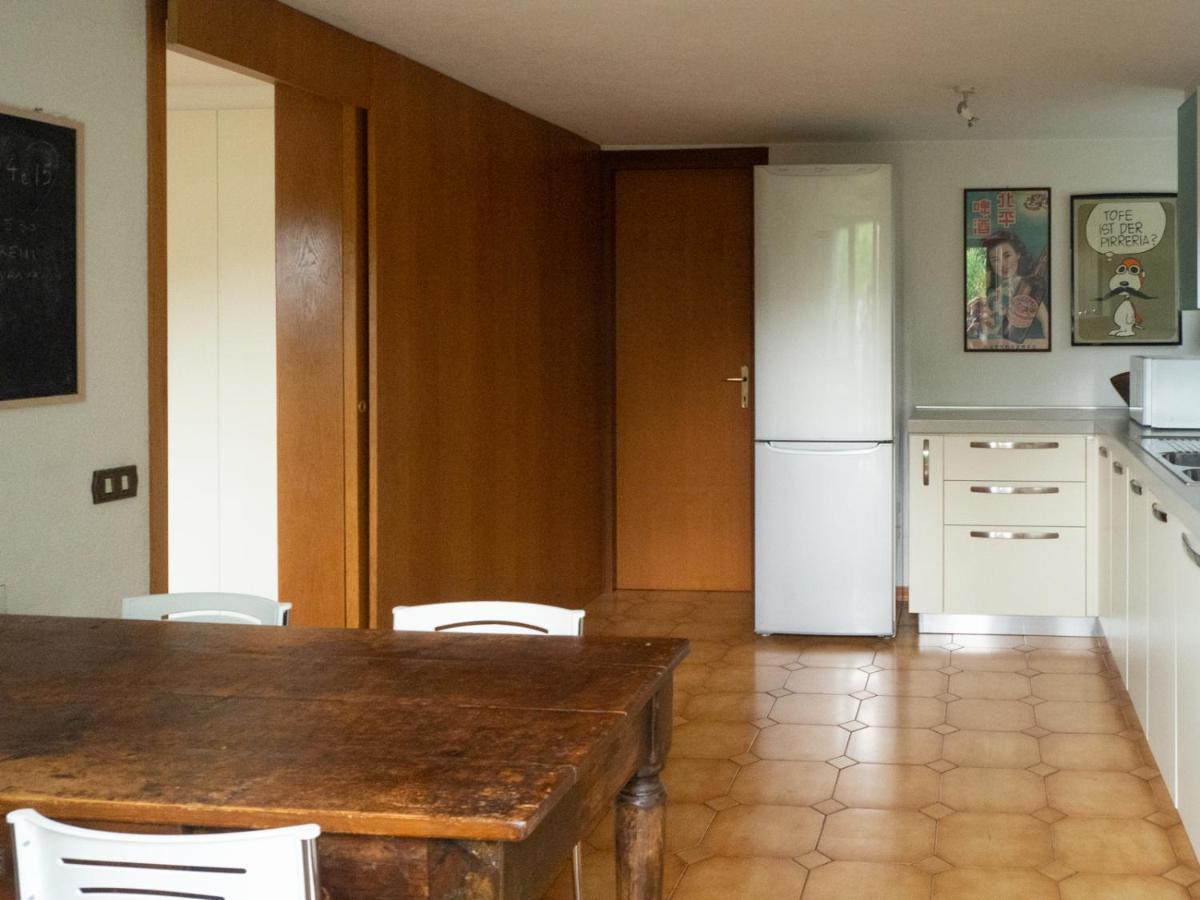 La Tua Villa Sul Lago - Casa Kollegger Luino Bagian luar foto
